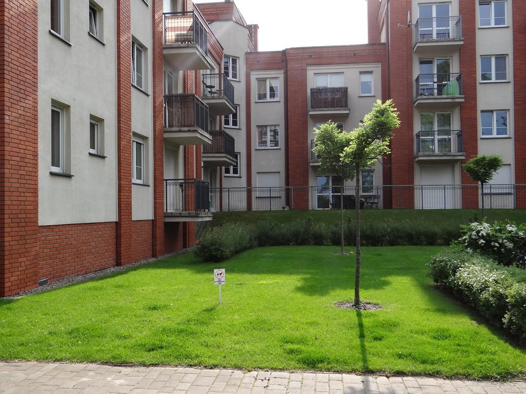Best Inn Poznan Apartament Wojskowa Esterno foto